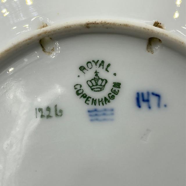 ROYAL COPENHAGEN（ロイヤルコペンハーゲン） イヤープレート 1911年