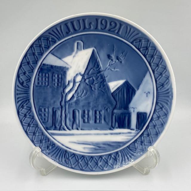 WE】ロイヤルコペンハーゲン イヤープレート 1921「市場」 イヤー