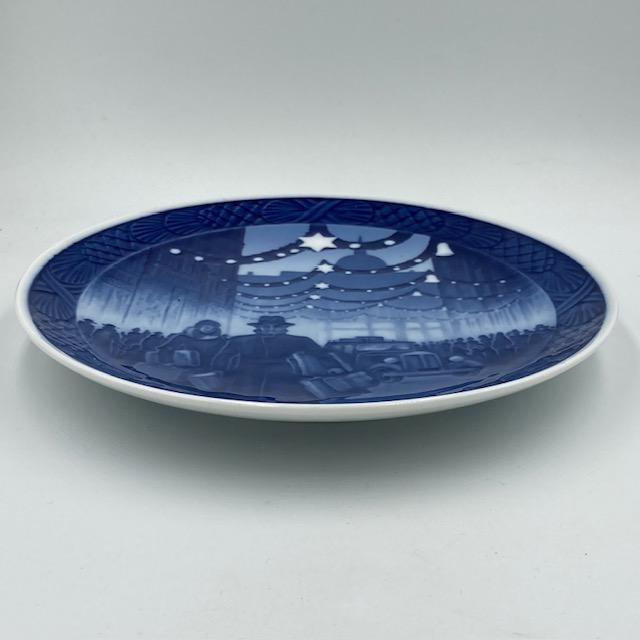 ROYAL COPENHAGEN（ロイヤルコペンハーゲン） イヤープレート 1937年