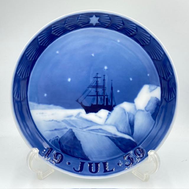 ロイヤルコペンハーゲン 1939年 イヤープレート グリーンランドの流氷の遠征船 ROYAL COPENHAGEN ロイヤルコペンハーゲン イヤープレート 1939年