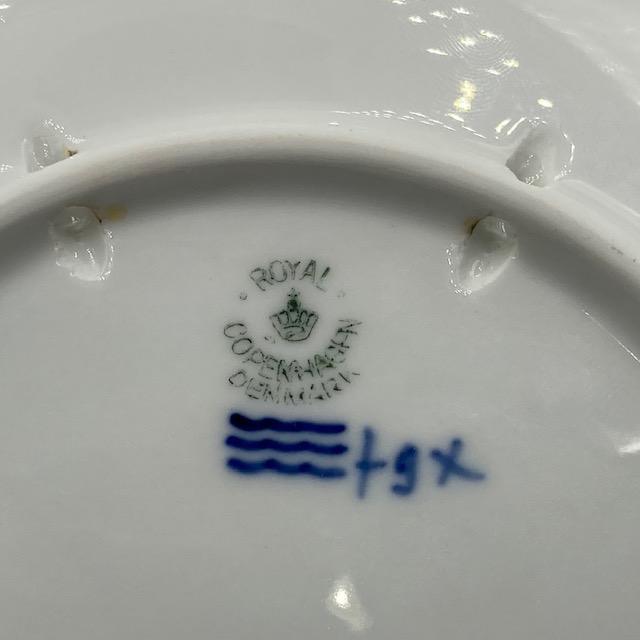 【美品】1942年 ロイヤルコペンハーゲン イヤープレート ユトランドの鐘楼 Amazon.co.jp: ロイヤルコペンハーゲン イヤープレート 1942年