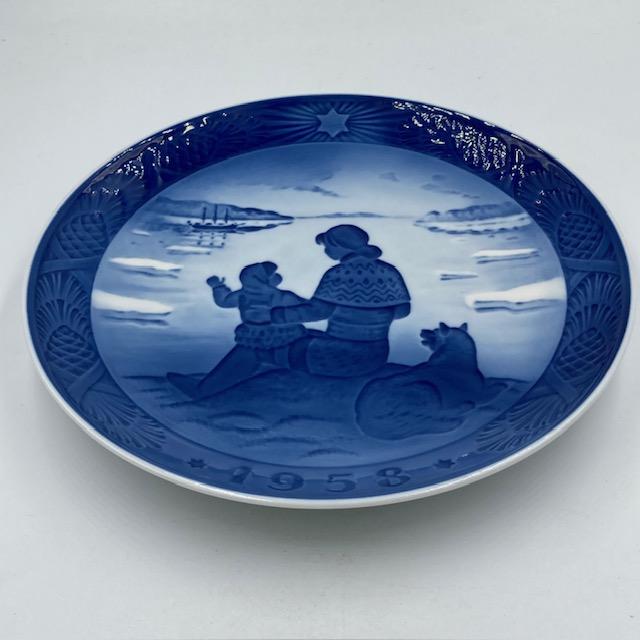 ROYAL COPENHAGEN（ロイヤルコペンハーゲン） イヤープレート 1958年