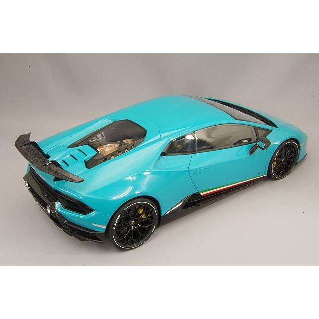 ミニカー/完成品 オートアート コンポジット 1/12 ランボルギーニ ウラカン ペルフォマンテ ライトブルー |  | 02