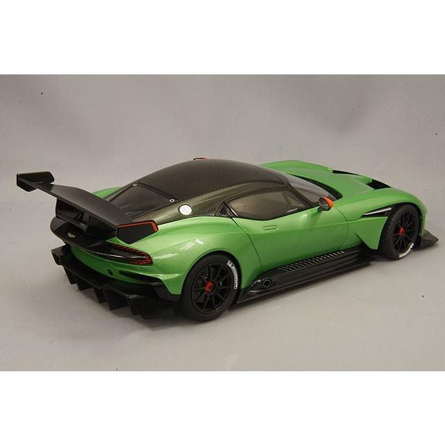 売り切り！1/18 アストンマーチン　ヴァルカン ミニカー/完成品 オートアート コンポジット 1/18 アストンマーチン