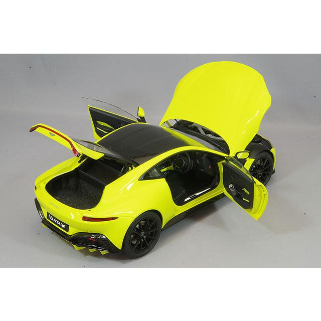 ミニカー/完成品 オートアート コンポジット 1/18 アストンマーチン