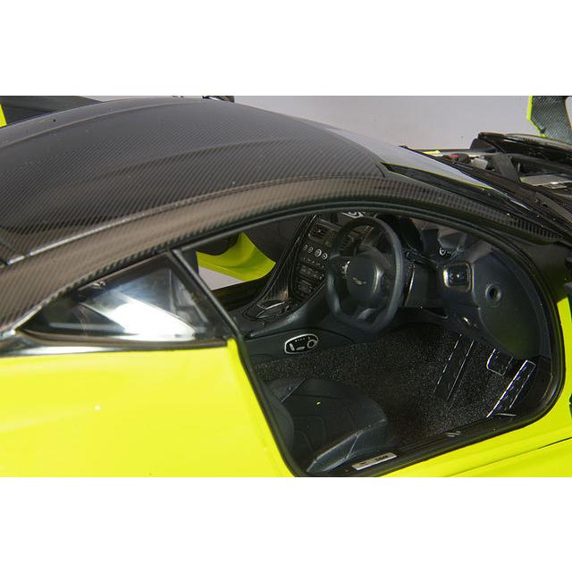 ミニカー/完成品 オートアート コンポジット 1/18 アストンマーチン