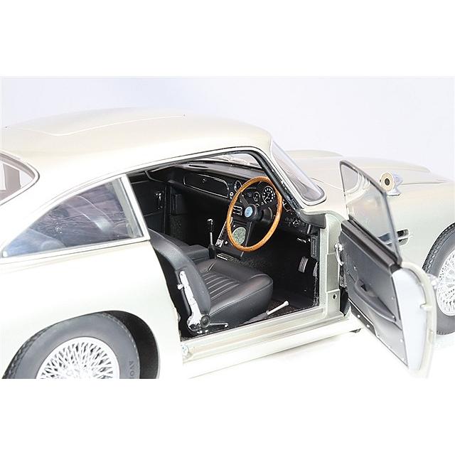 オートアート コンポジット 1/18 アストンマーティン DB5 オートアート コンポジット 1/18 アストンマーティン DB5
