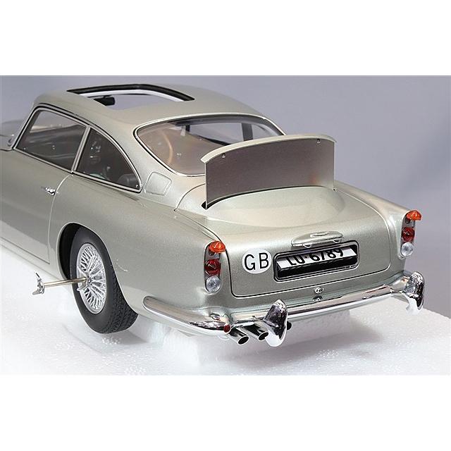 オートアート コンポジット 1/18 アストンマーティン DB5 オートアート コンポジット 1/18 アストンマーティン DB5