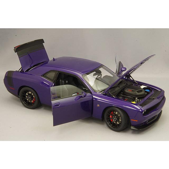秋冬の主役◎ オートアート コンポジット 1/18 ダッジ チャレンジャー 392 HEMI スキャットパック シェイカー 2018 パール パープル 【2587555954】(13640円)