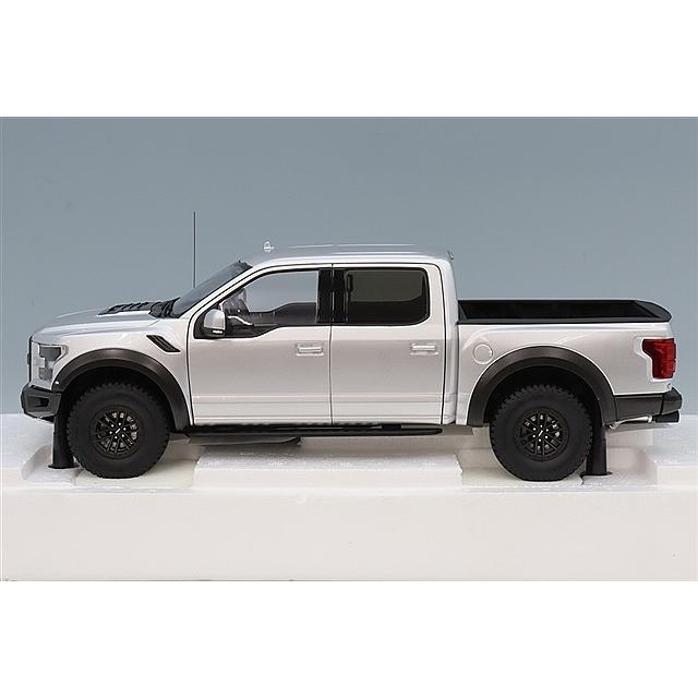 オートアートコンポジット 1/18 フォード F-150 ラプター スーパークルー 2019 メタリックシルバー |  | 01