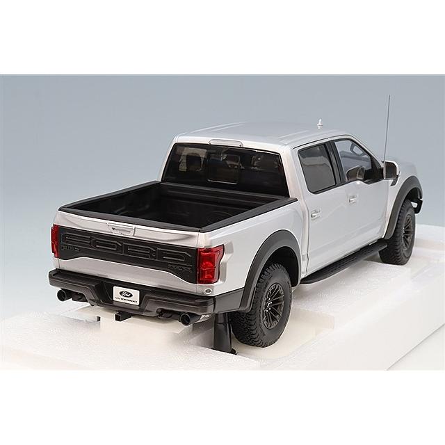 オートアートコンポジット 1/18 フォード F-150 ラプター スーパークルー 2019 メタリックシルバー |  | 02