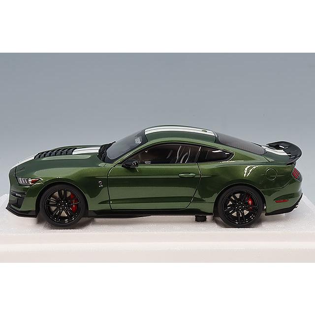 オートアート コンポジット 1/18 フォード マスタング シェルビー GT500 グリーン/ホワイトストライプ |  | 01