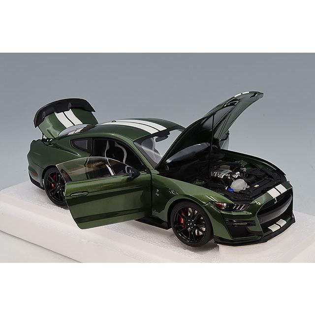 オートアート コンポジット 1/18 フォード マスタング シェルビー GT500 グリーン/ホワイトストライプ |  | 03