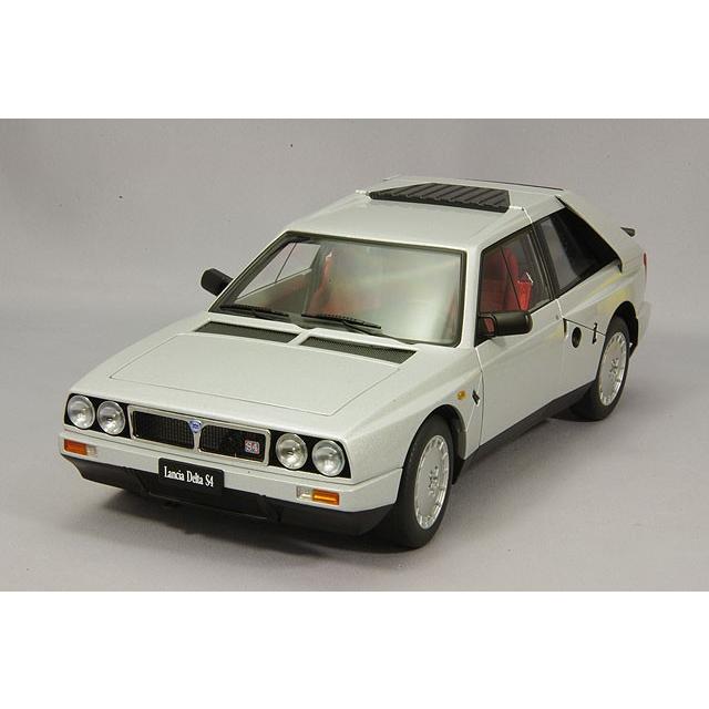 オートアート 1/18 ランチア デルタ S4 ストラダーレ グレー