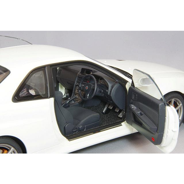 最低販売価格 ミニカー/完成品 オートアート コンポジット 1/18 日産 スカイライン GT-R R34 V-specII ホワイトパール