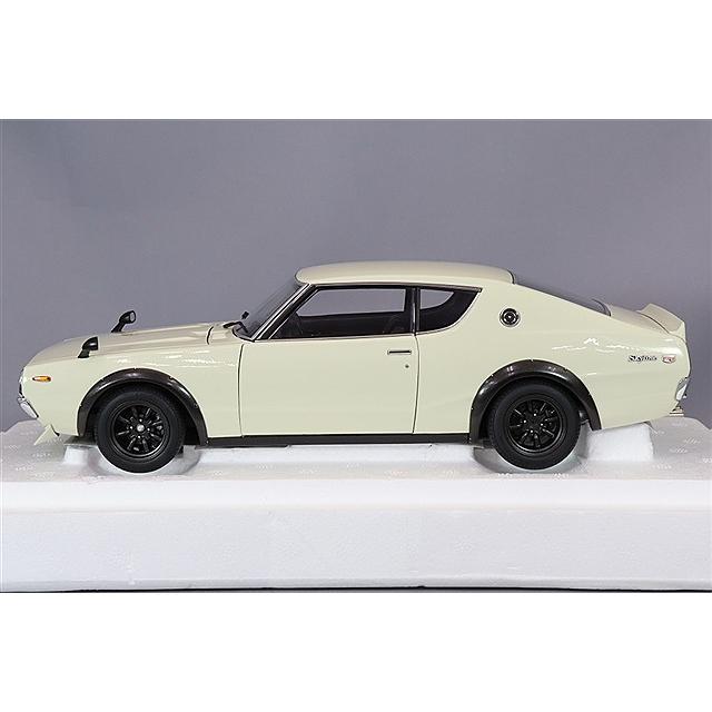 オートアート コンポジット 1/18 日産 スカイライン 2000GT-R (KPGC110
