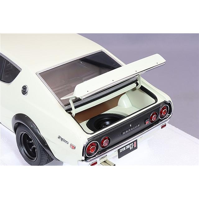 オートアート コンポジット 1/18 日産 スカイライン 2000GT-R (KPGC110