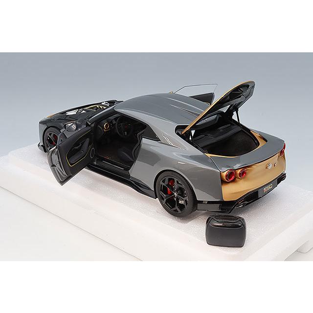 オートアート コンポジット 1/18 日産 GT-R50 by イタルデザイン グレー/ゴールド |  | 04