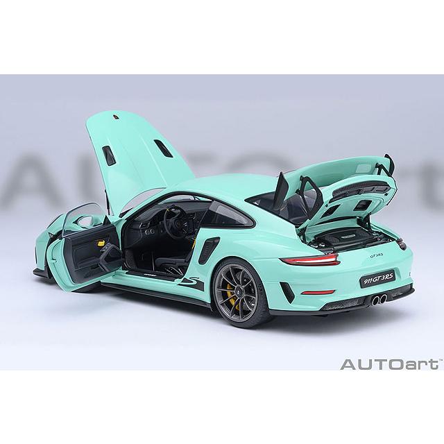 オートアート製1/18スケール ポルシェ 911（997）GT3 オートアートコンポジット 1/18 ポルシェ 911 (991.2) GT3 RS ミント