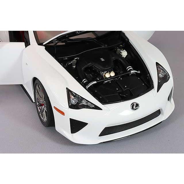 ミニカー/完成品 オートアート コンポジット 1/18 レクサス LFA ミニカー/完成品 オートアート コンポジット 1/18 レクサス LFA