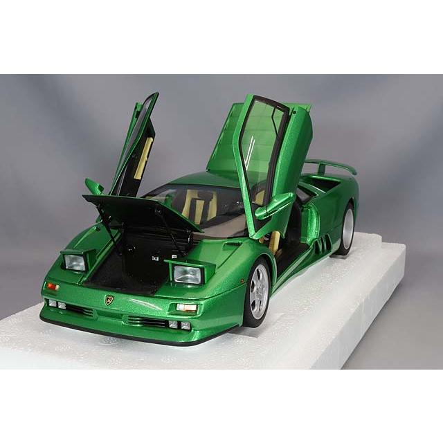 オートアート コンポジット 1/18 ランボルギーニ ディアブロ SE30