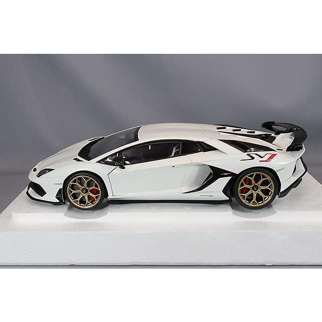 オートアート コンポジット 1/18 ランボルギーニ アヴェン オートアート コンポジット 1/18 ランボルギーニ アヴェン