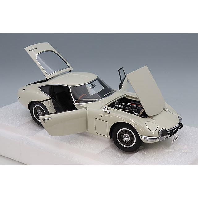 オートアート コンポジット 1/18 トヨタ 2000GT 1967 ホワイト 【リニューアル再生産】 |  | 03