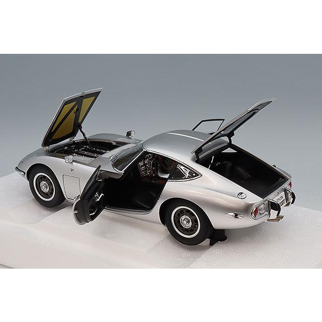 オートアート コンポジット 1/18 トヨタ 2000GT 1967 シルバー 【リニューアル再生産】 |  | 04