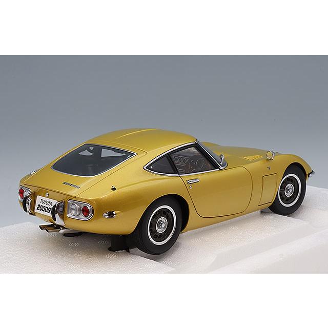 オートアート コンポジット 1/18 トヨタ 2000GT 1967 ゴールド 【リニューアル再生産】 |  | 02