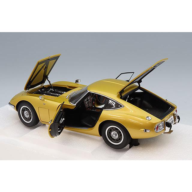 オートアート コンポジット 1/18 トヨタ 2000GT 1967 ゴールド 【リニューアル再生産】 |  | 04