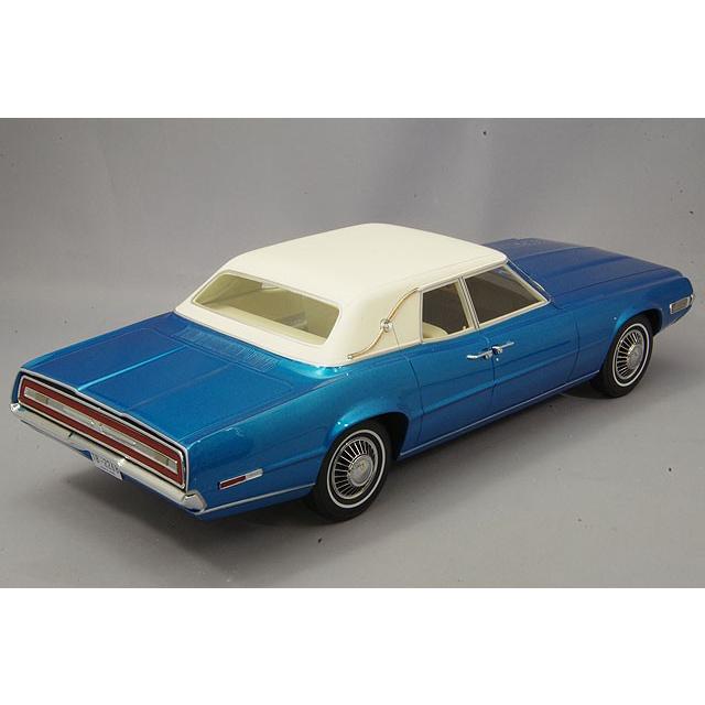ミニカー/完成品 BoS Models 1/18 フォード サンダーバード ランダウ 1968 メタリックブルー/ホワイト |  | 02