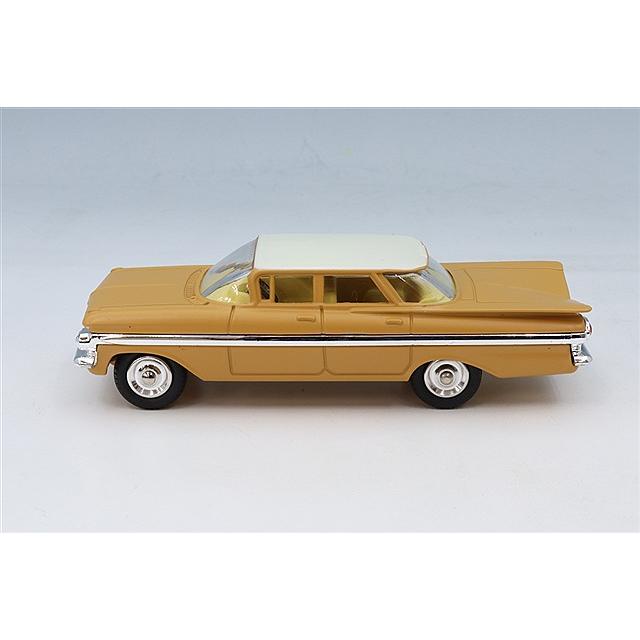 コーギー モデルクラブ #248 1/50 シボレー インパラ クリーム