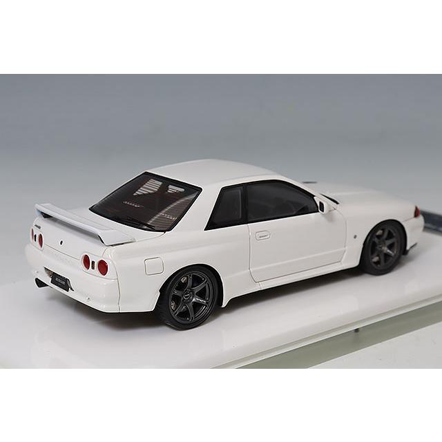 スカイライン プレミアムコレクターズ ジェネレーションズ 白色 GT-R