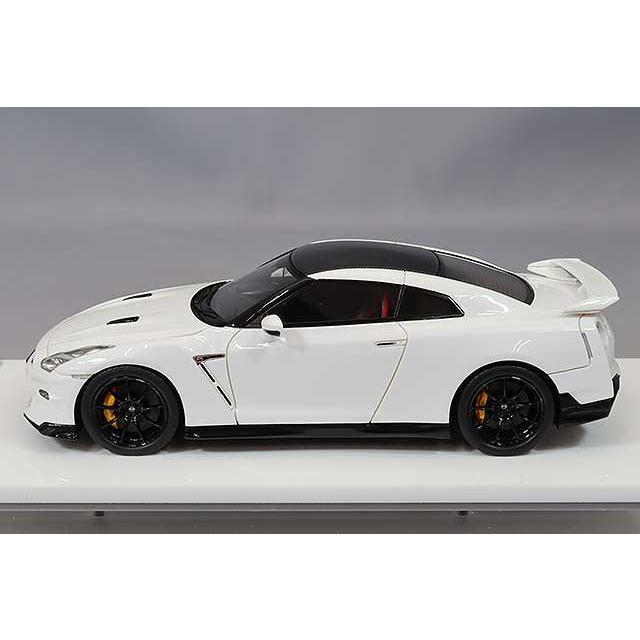 京商1/43 日産GT-Rトラックエディションエンジニアリングバイニスモホワイト アイドロン 1/43 日産 GT-R トラックエディション エンジニアード by