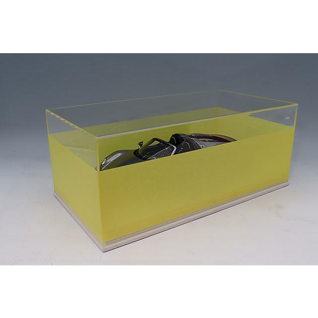 ポルシェ 918 スパイダー MINICHAMPS 1/18 リキッドメタル アイドロン 1/18 ポルシェ 918 スパイダー 2011 リキッドメタル