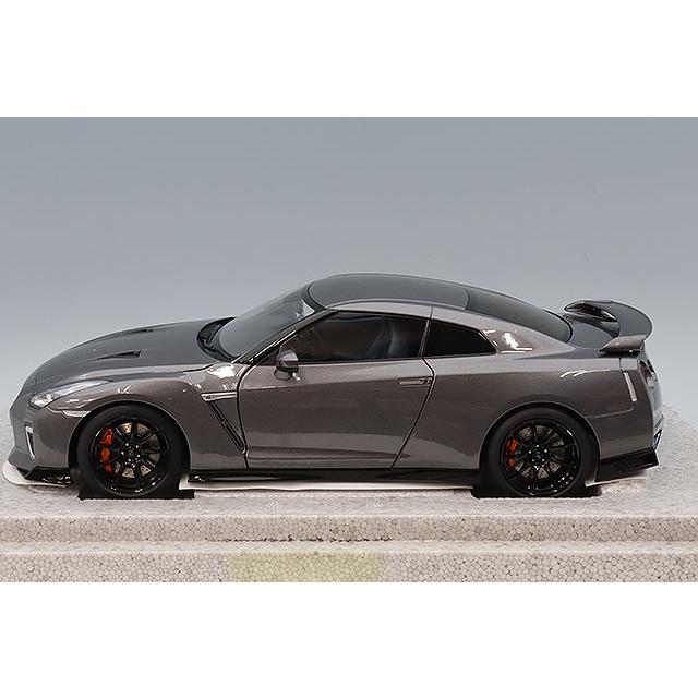 MOTORHELIX 1/18 日産 GT-R (R35) トラックエディション エンジニ