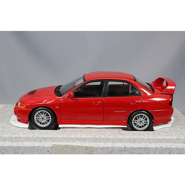 MOTORHELIX 1/18 三菱 ランサーエボリューション IV Palma レッド