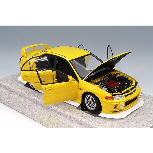 TL 三菱 ランサー エボリューション「Ⅳ/Ⅶ」4MODELS（新品、未開封品） MOTORHELIX 1/18 三菱 ランサー エボリューション EVO IV ダンデ