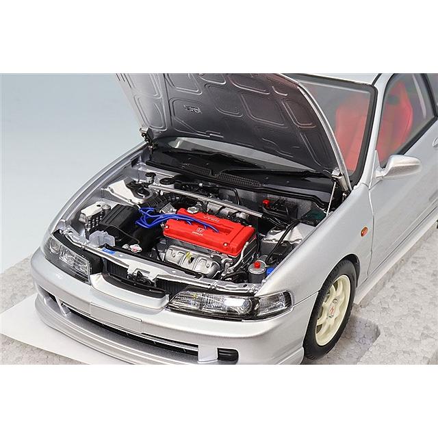 MOTORHELIX 1/18 ホンダインテグラtypeR MOTORHELIX 1/18 ホンダ インテグラ タイプR (DC2) 前期型