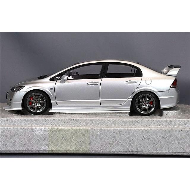 MOTORHELIX 1/18 ホンダ シビック タイプR (FD2) 2007 後期型 スーパー