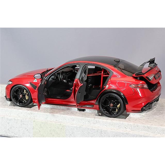 MOTORHELIX 1/18 アルファロメオ ジュリア GTAm GTA レッド : キッド