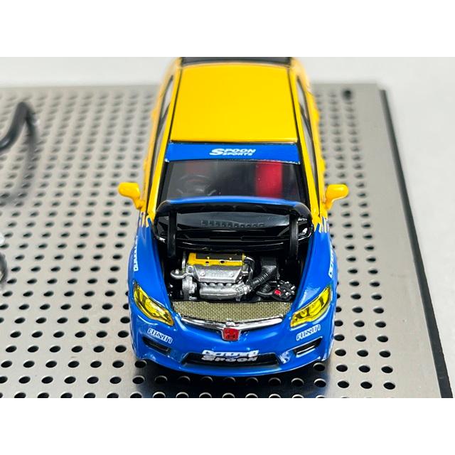 MOTORHELIX 1/64 ホンダ シビック タイプR (FD2) & 1/18 Kシリーズ