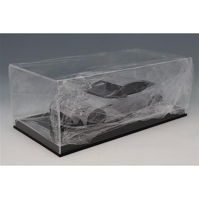 MOTORHELIX 1/18 アストンマーティン DB12 クーペ ナルドグレー