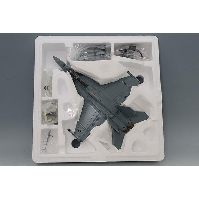 ホビーマスター 1/72 F/A-18F 