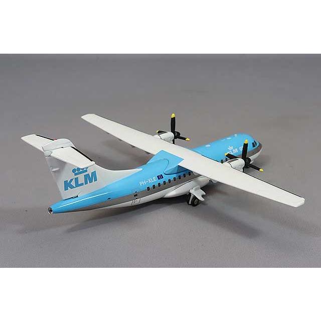 ANA 747-400D (JA8961)