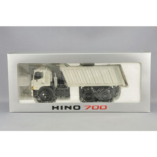 日野自動車特注】 京商製 1/43 日野 700ZS (6x4) ホワイト 日野自動車特注】 京商製 1/43 日野 700ZS (6x4) ホワイト