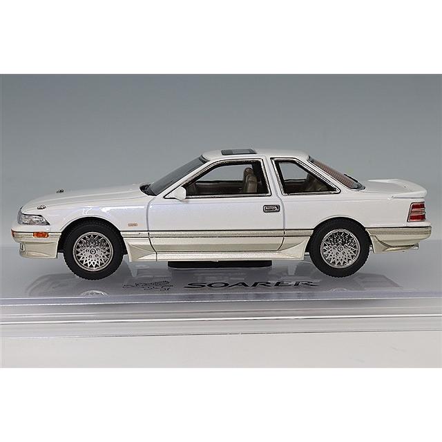 ホビージャパン 1/43 トヨタ ソアラ 3000 ツインカム 24 GT-リミテッド