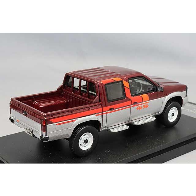 ハイストーリー 1/43 日産 ダットサン 4WD ダブルキャブ AD (1985