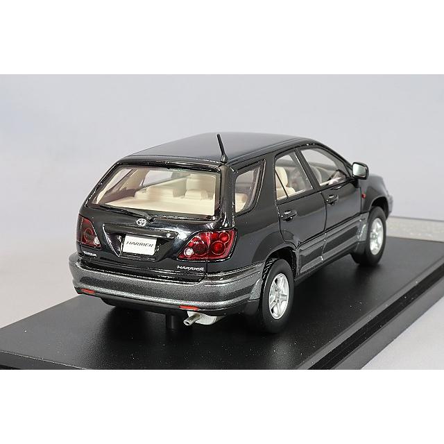 ハイストーリー トヨタ ハリアー 1/43 2c8542472210ed3e3a468a3cc17d39