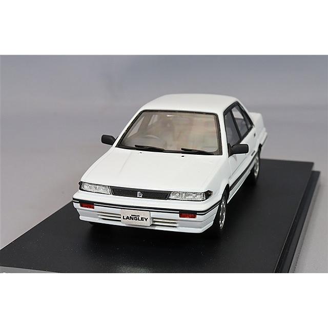 ハイストーリー 1/43 日産 ラングレー 4 ドア セダン GT ハイストーリー 1/43 日産 ラングレー 4 ドア セダン GT